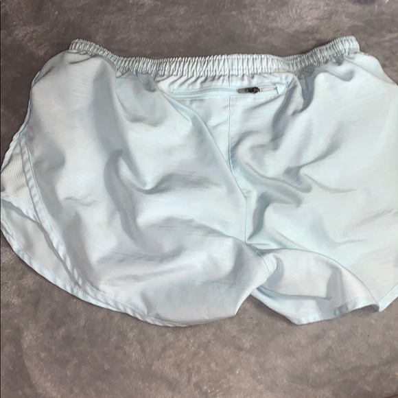 Nike Running Shorts - Picture 2 of 5